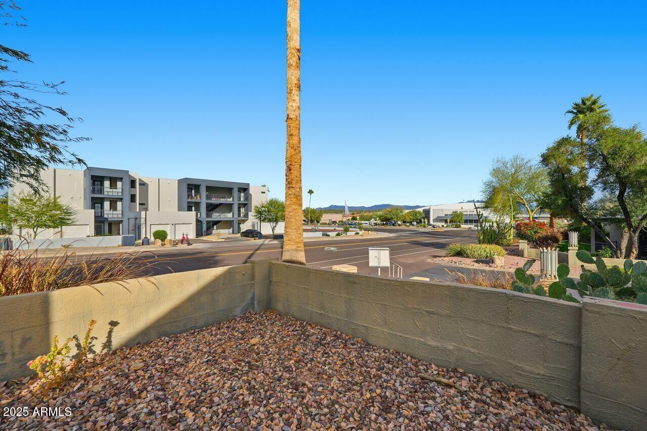 Property Photo:  16807 E Gunsight Drive B17(B3)  AZ 85268 