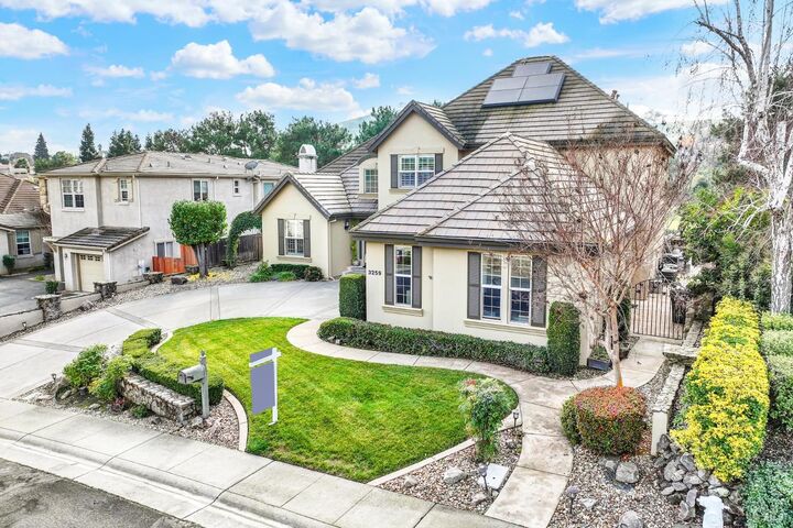 Property Photo:  3259 Congressional Circle  CA 94534 