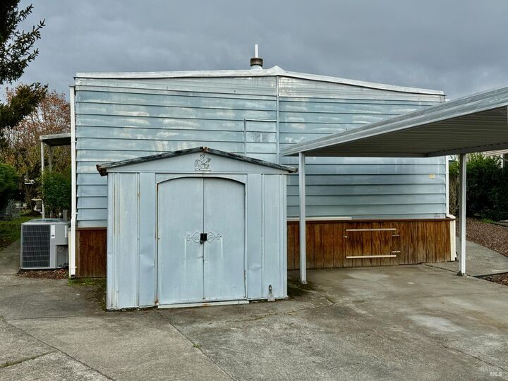 Property Photo:  21 Sequoia Circle  CA 95401 