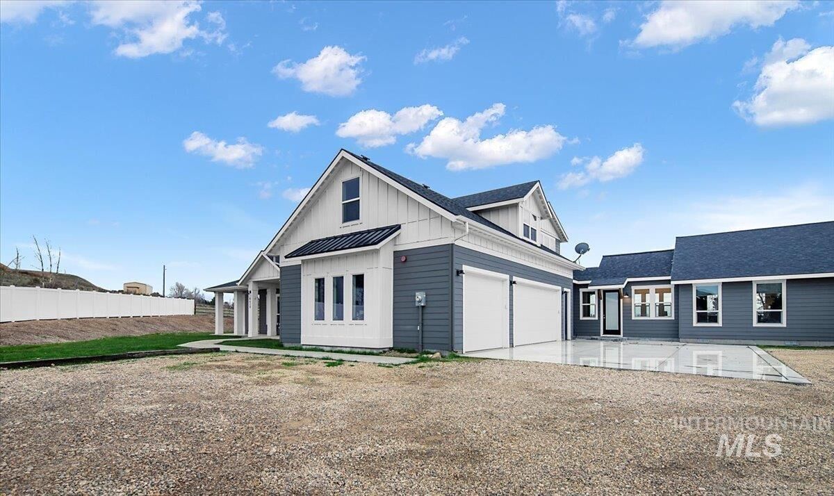 Property Photo:  8629 Latimore  ID 83644 