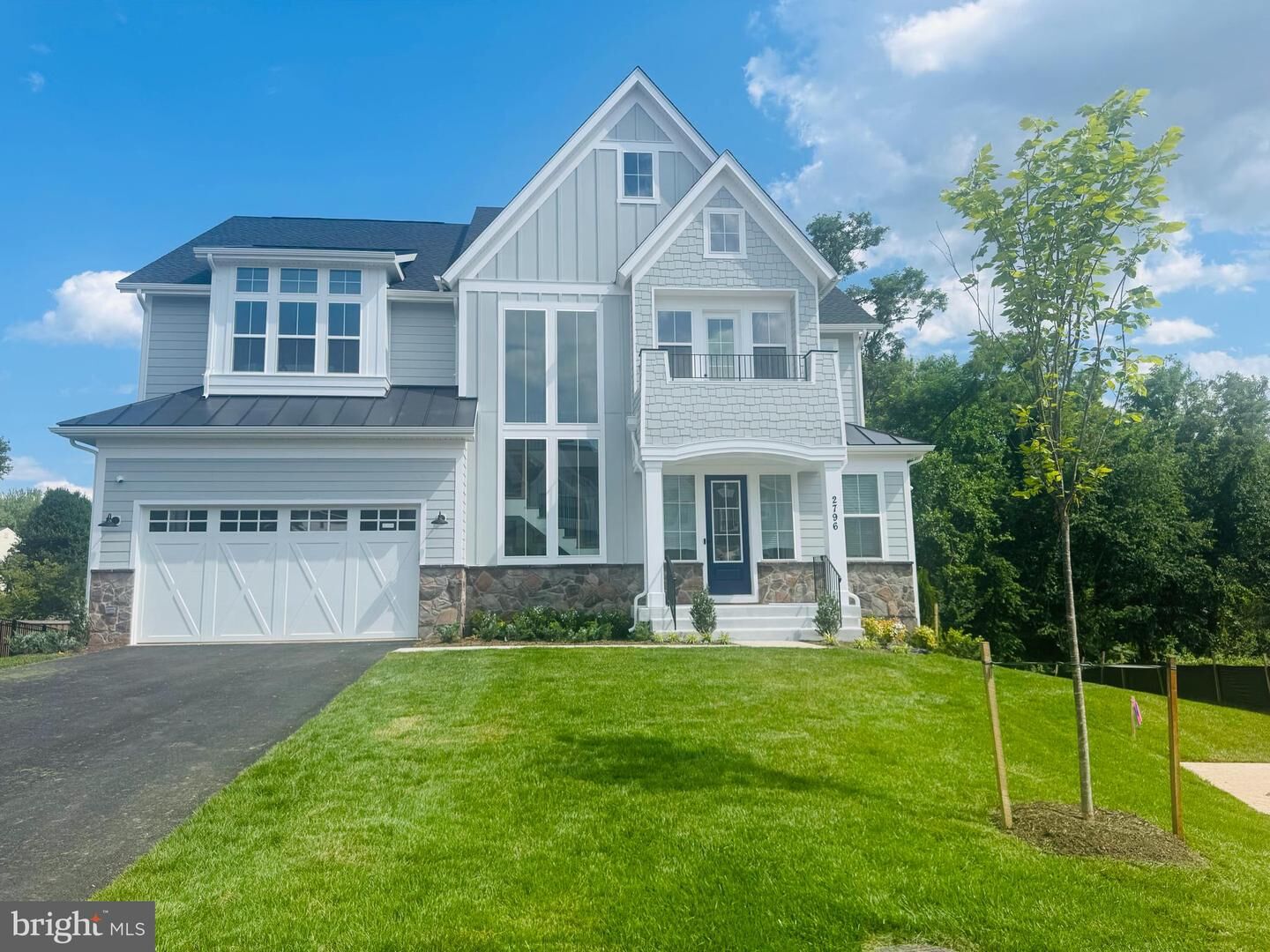 Property Photo:  