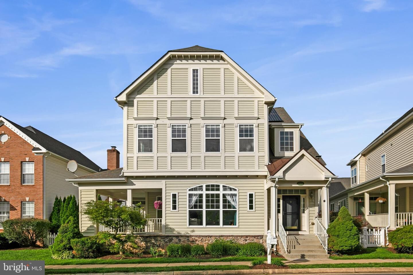 Property Photo:  17510 Lethridge Circle  VA 20141 