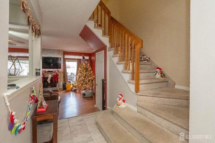 Property Photo:  23 Borelle Square  NJ 08859 