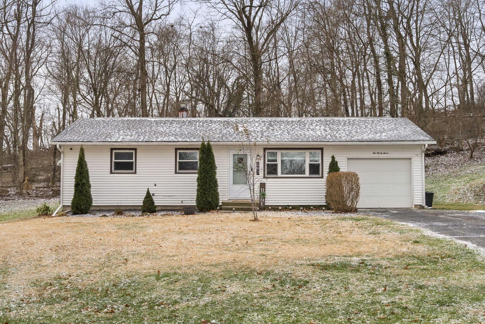 Property Photo: 597 Skyline Drive OH 43055