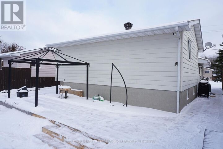 Property Photo:  151 Carter Boulevard  ON P0J 1R0 