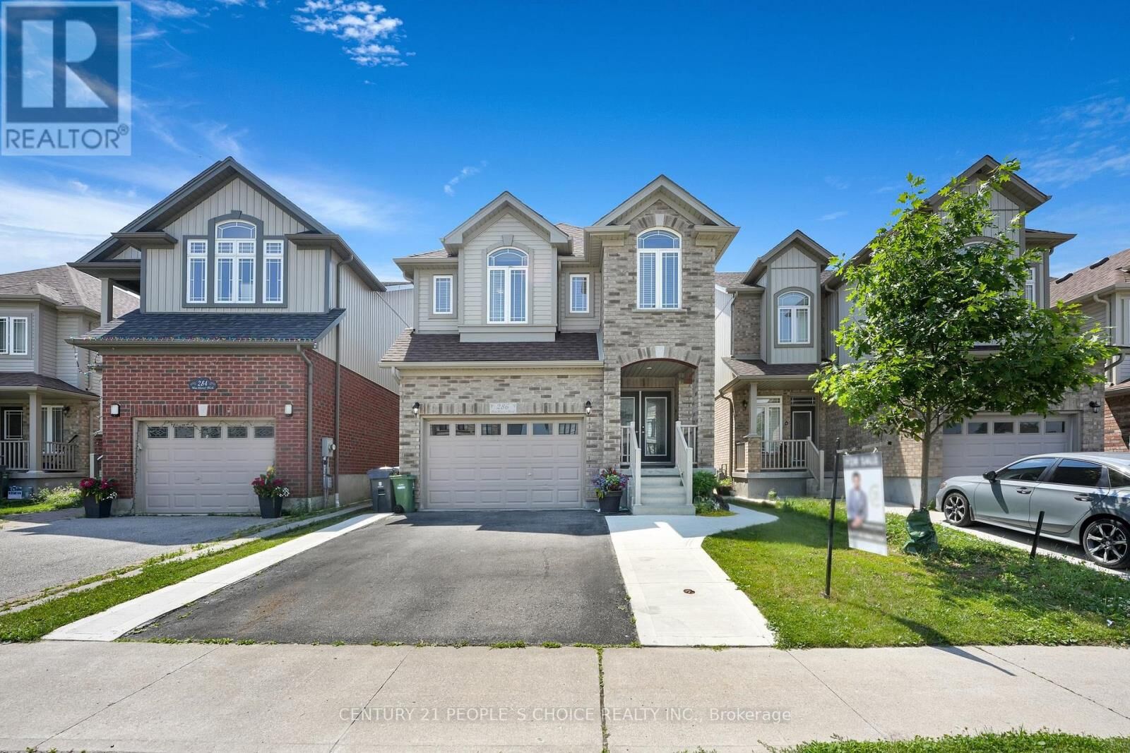 Property Photo:  286 Macalister Boulevard  ON N1G 0E6 