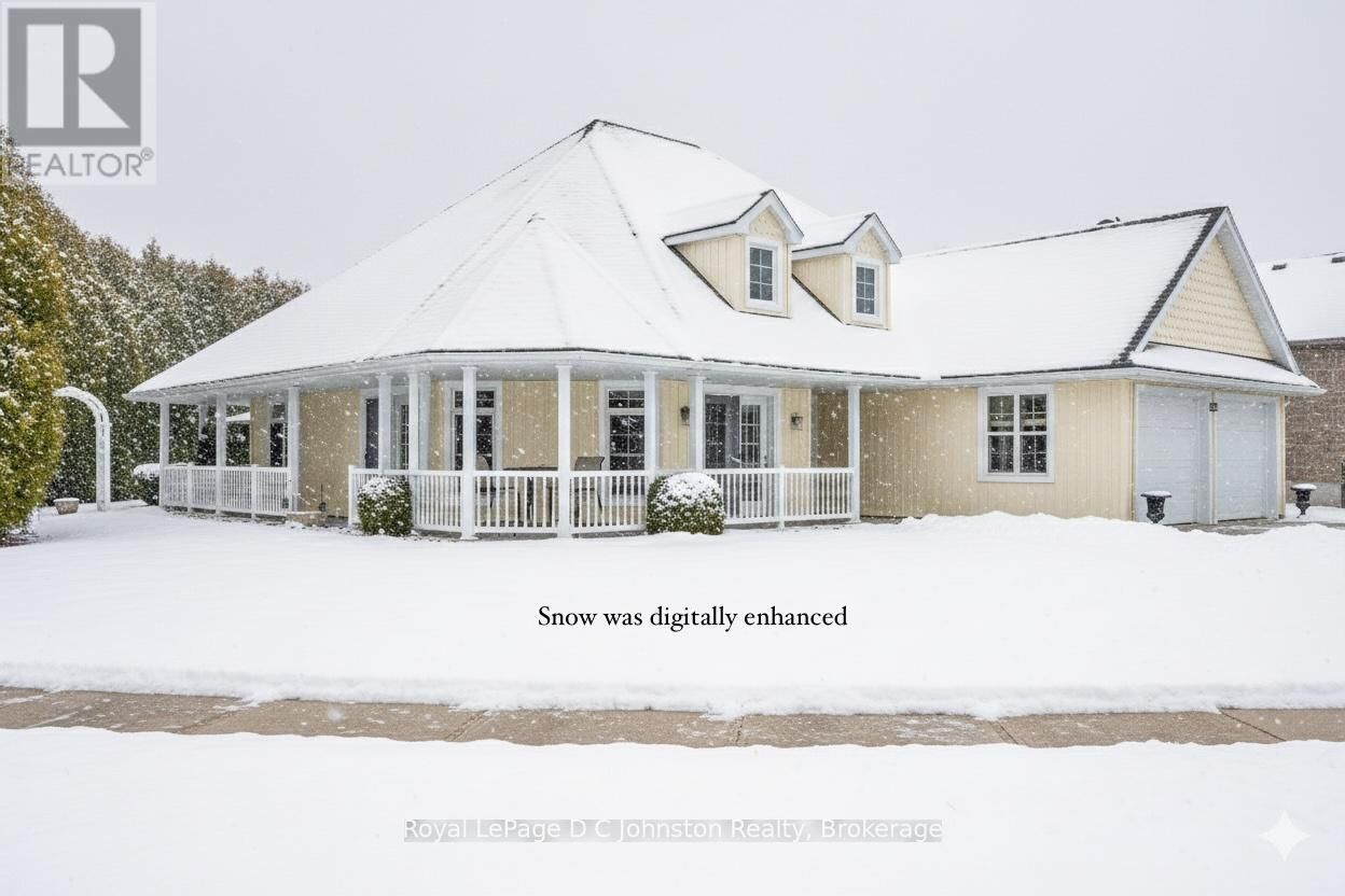 Property Photo:  541 Meadow Lane  ON N0H 2L0 