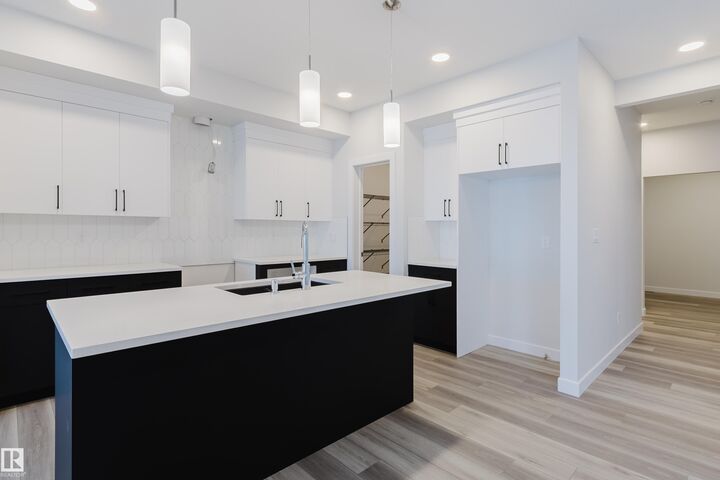 Property Photo:  4118 67 Street  AB T4X 3E9 