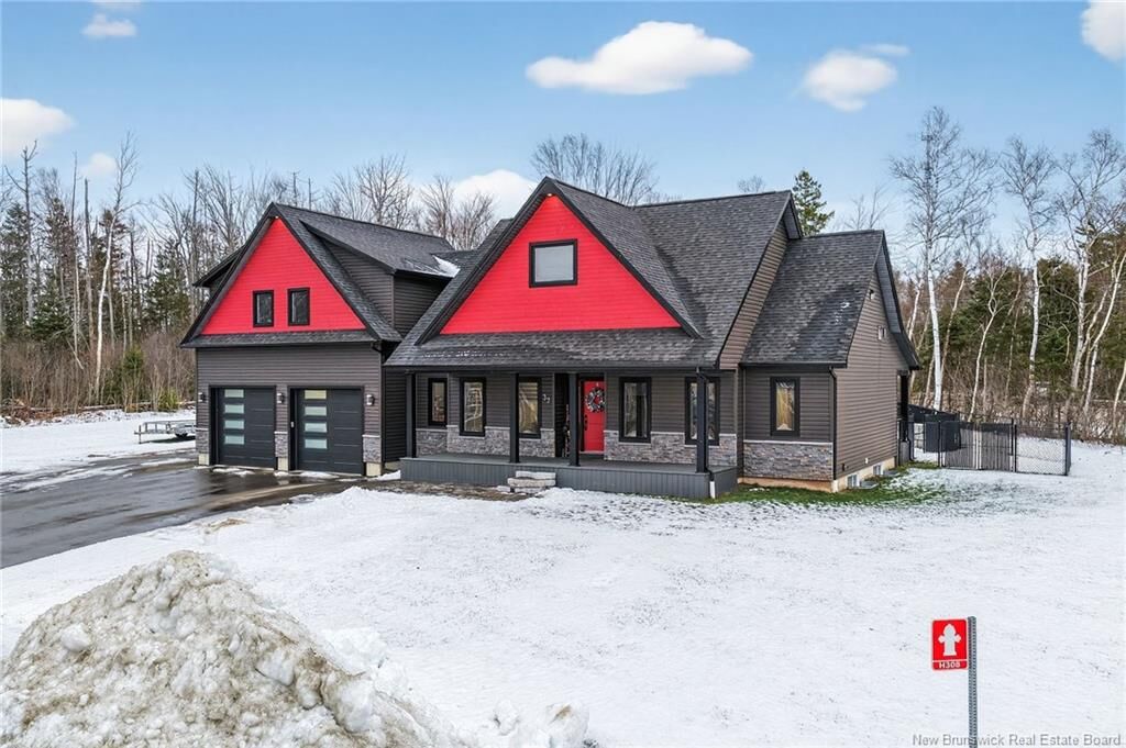 Property Photo:  37 Laforge Street  NB E4P 0J9 