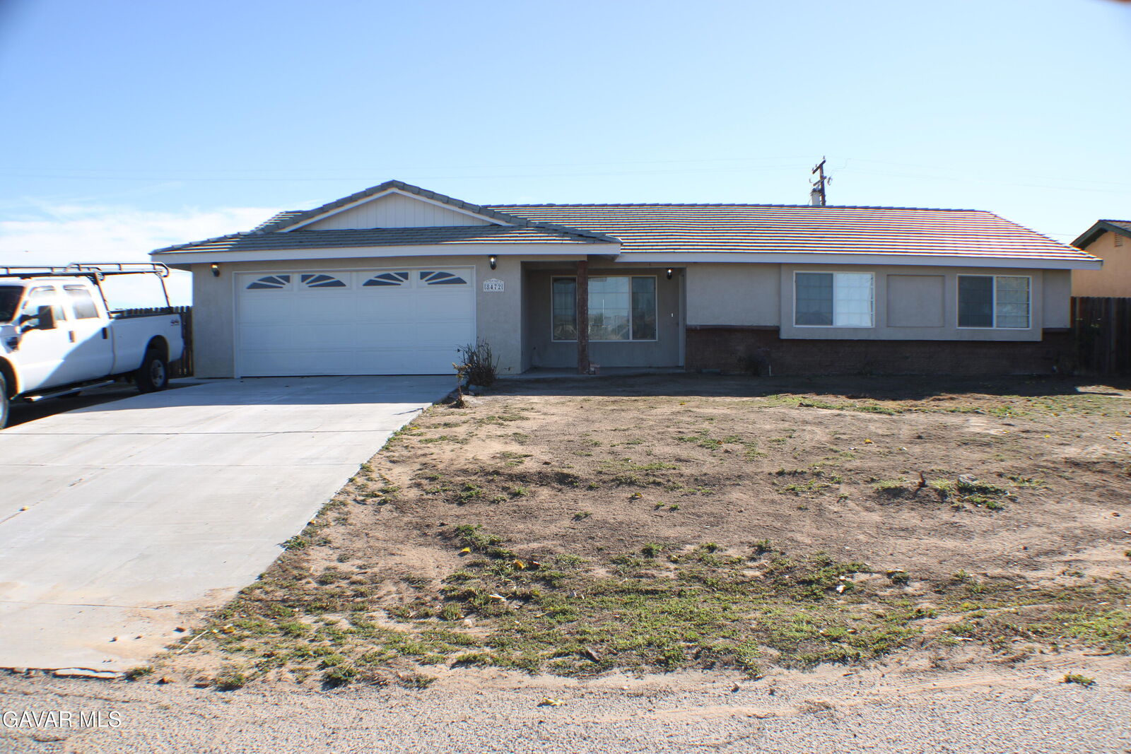 Property Photo:  8472 Viburnum Avenue  CA 93505 