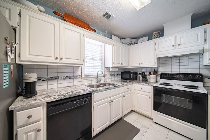 Property Photo:  5743 Stoneridge Drive  GA 31909 