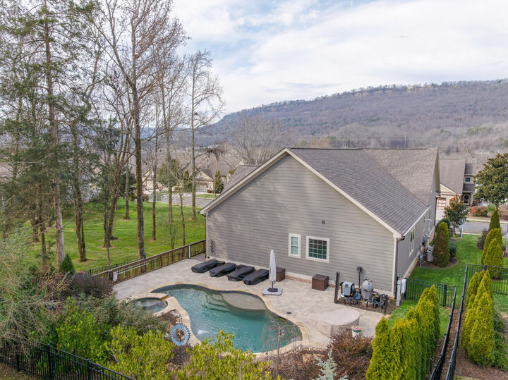 Property Photo:  1150 Saddlebrook Drive  TN 37405 