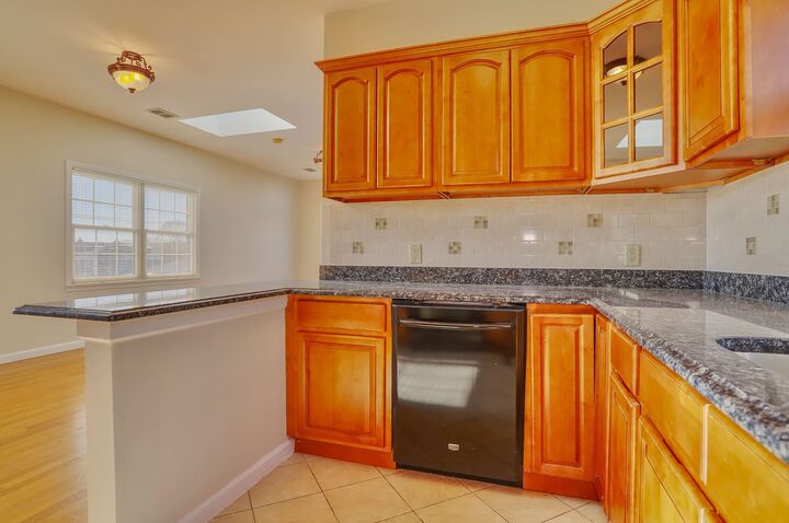 Property Photo:  24 Emerson Ave 2  NJ 07306 