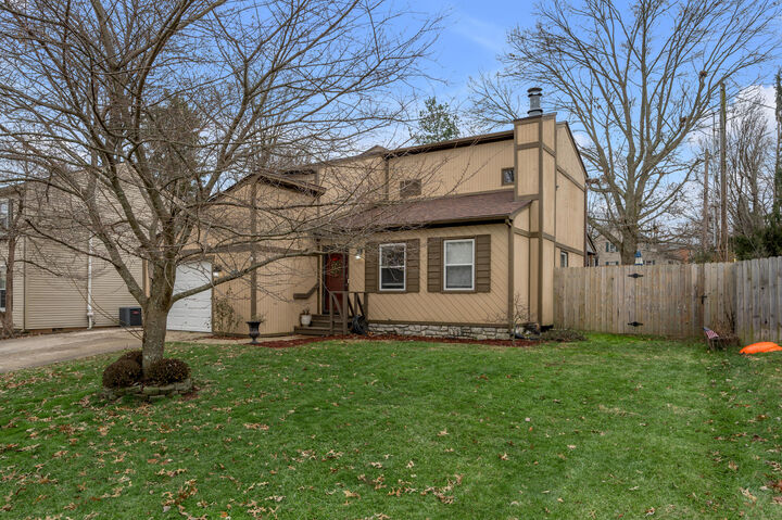 Property Photo:  1136 Bay Meadows Drive  KY 40514 