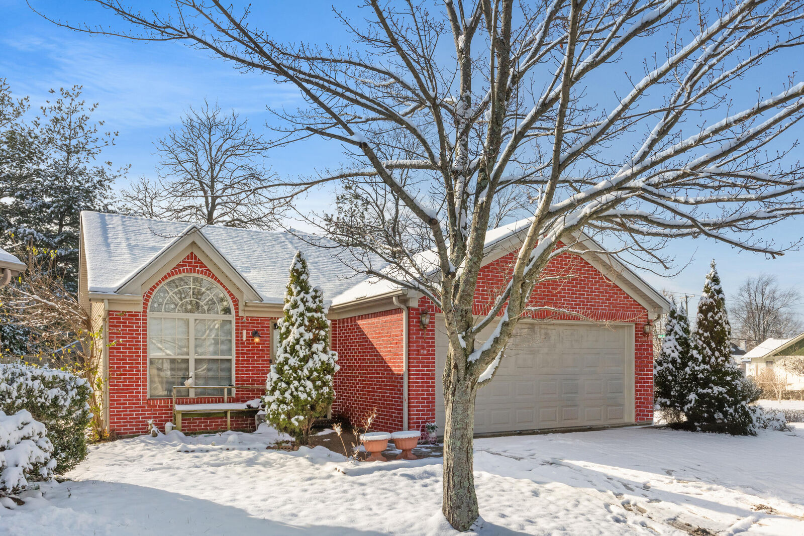 Property Photo:  2580 Sun Seeker Court  KY 40503 