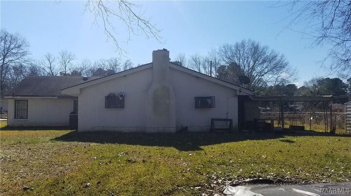 Property Photo:  1009 Druid Hills Drive  AL 36111 