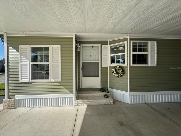 Property Photo:  6394 Lolly Bay Loop NE  FL 33881 