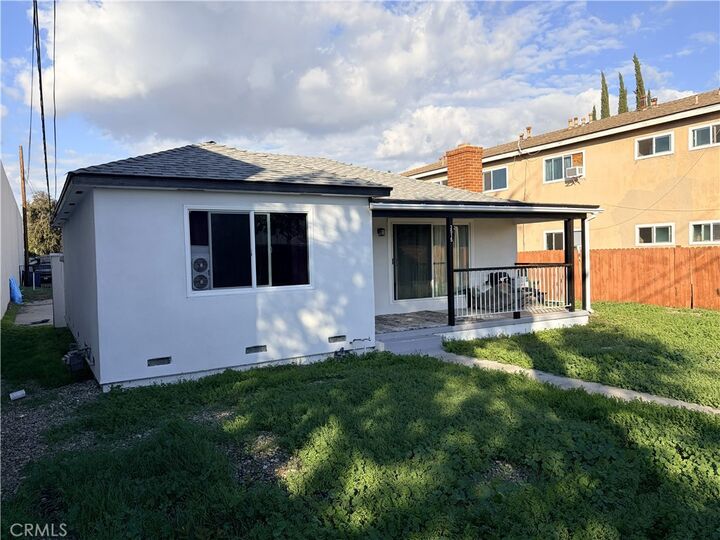 Property Photo:  3515 W Commonwealth Avenue  CA 92833 