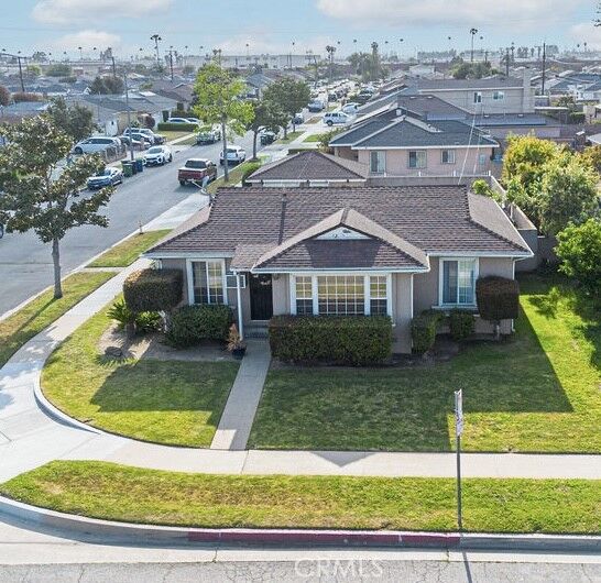 Property Photo: 13719 S San Pedro CA 90061