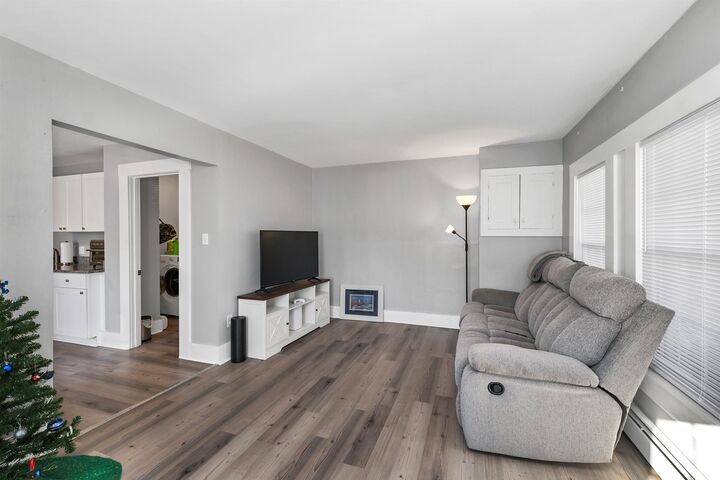 Property Photo:  47 Pickering Road  NH 03867 