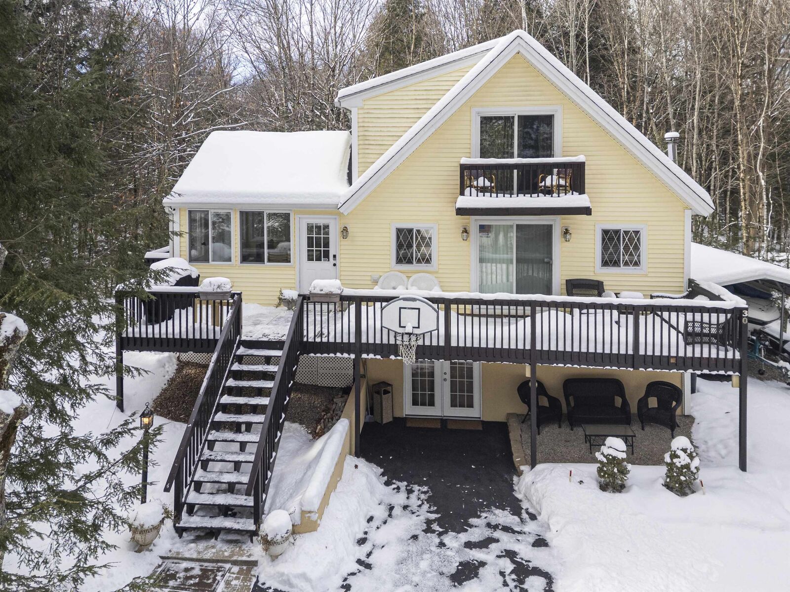 Property Photo:  30 Hickory Lane  NH 03254 