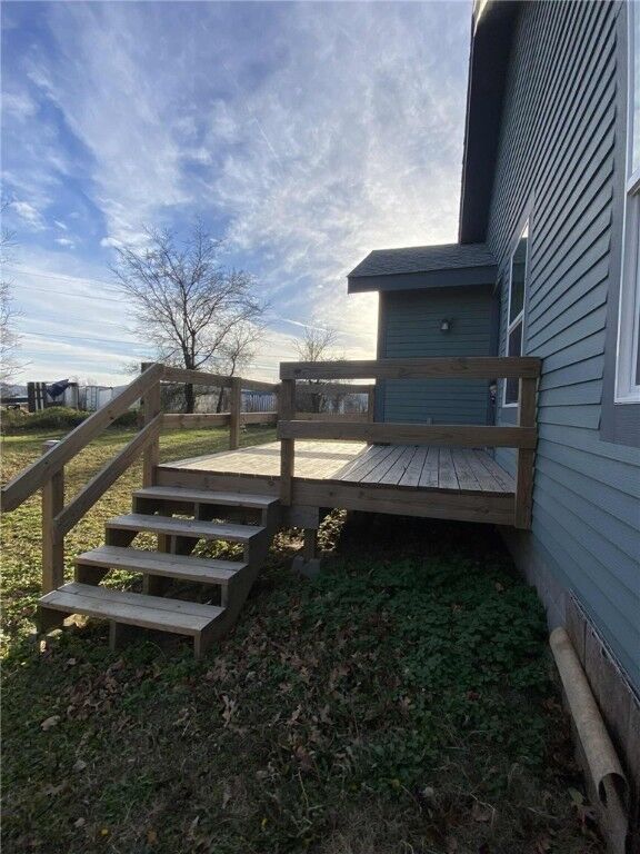 Property Photo:  305 Estates Drive  AR 72638 