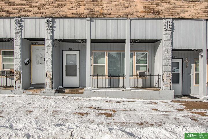 Property Photo: 2416 S 16th Street NE 68108