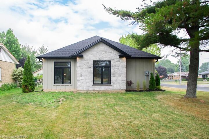 Property Photo:  68 Hamilton Plank Road  ON N0A 1N7 