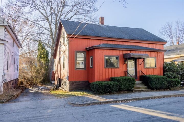 Property Photo:  38 Park St  MA 01570 