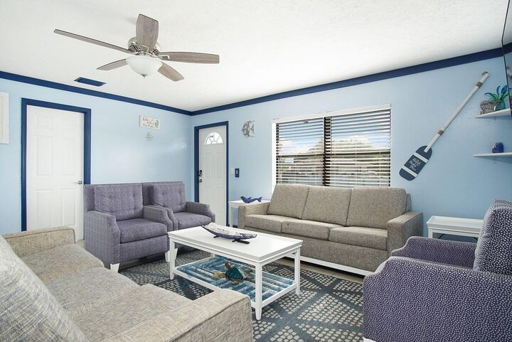 Property Photo: 2902 Essex Drive FL 34946