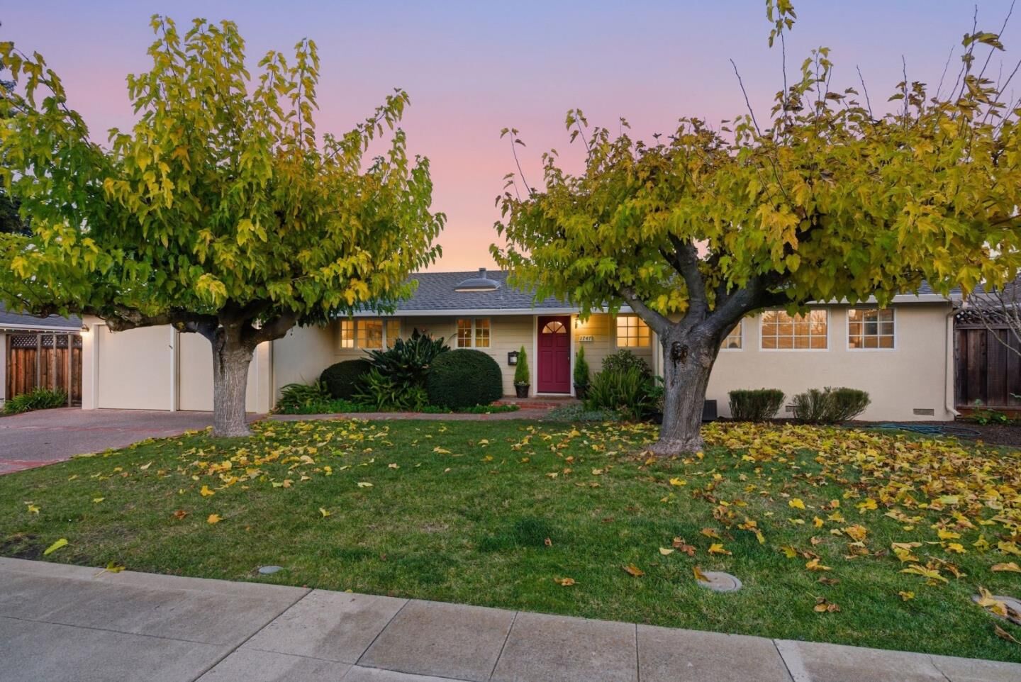 Property Photo:  1747 Walnut Drive  CA 94040 