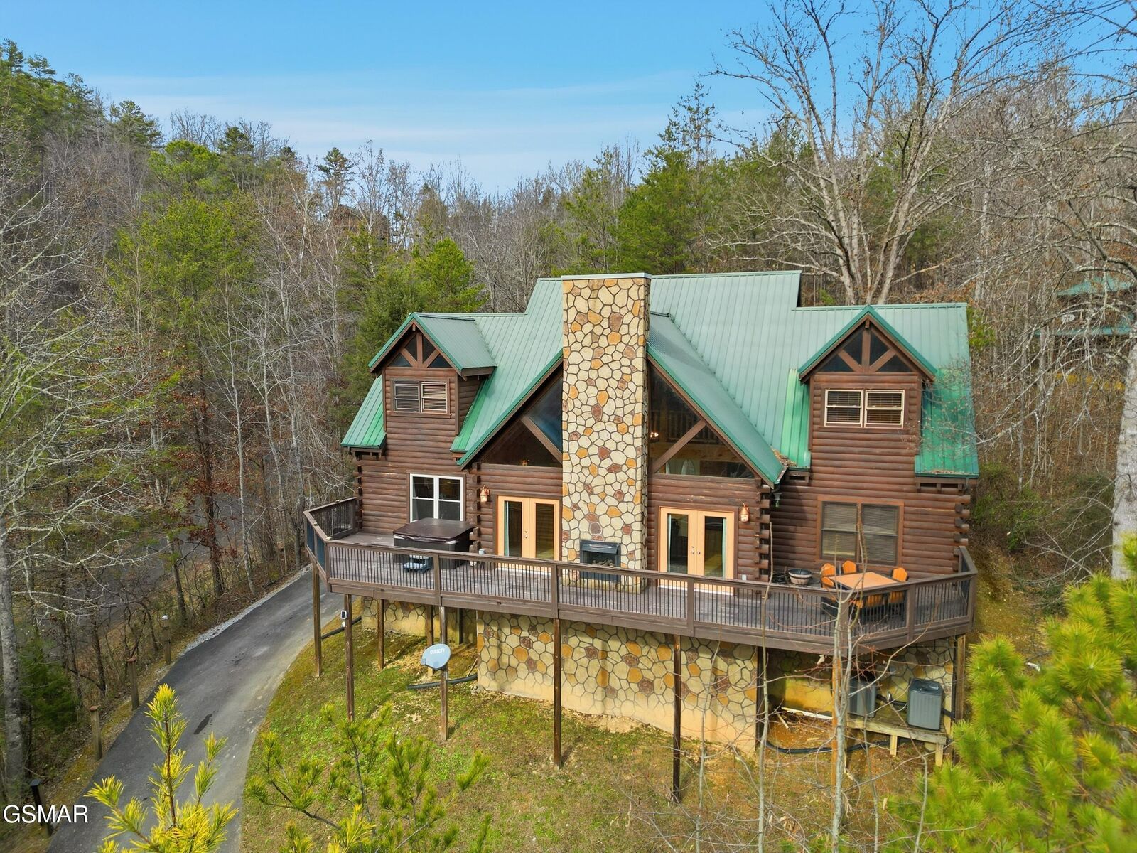 Property Photo:  2336 Breezy Road  TN 37876 