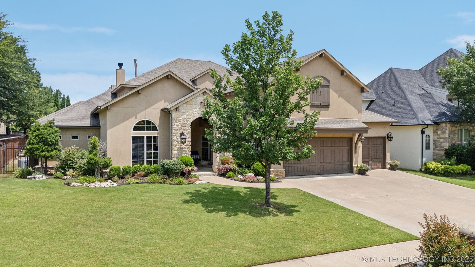 Property Photo:  9545 E 108th Street S  OK 74133 