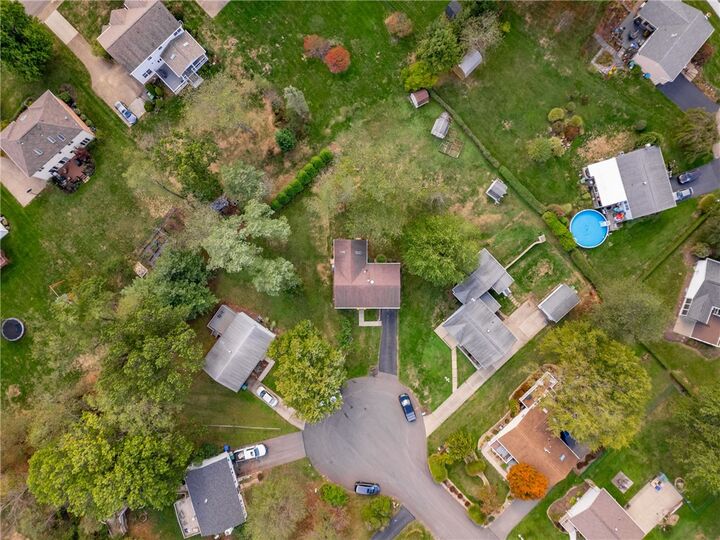 Property Photo:  220 Cameron Dr  PA 16066 