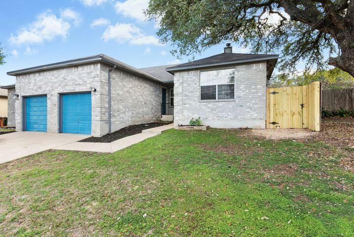 Property Photo:  7209 Oak Meadow Drive B  TX 78736 