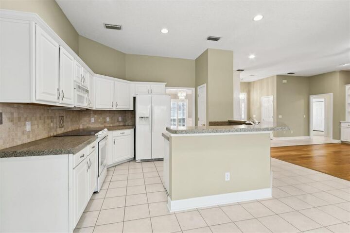 Property Photo:  96185 Marsh Lakes Drive  FL 32034 