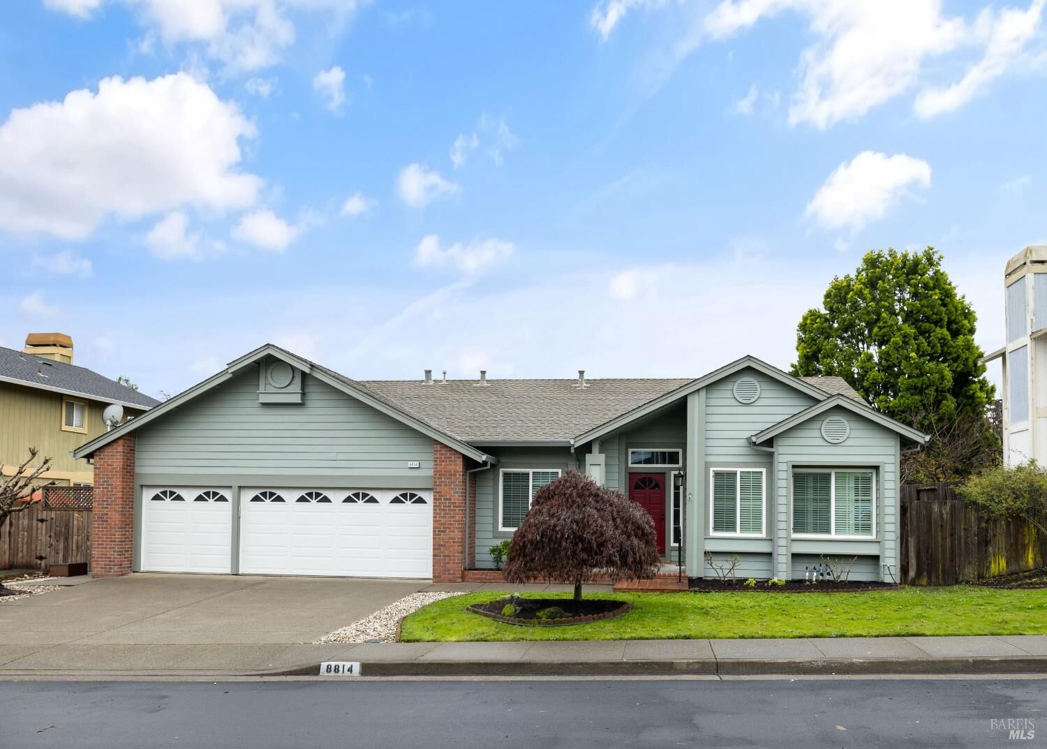 Property Photo:  8814 Clothier Lane  CA 94931 