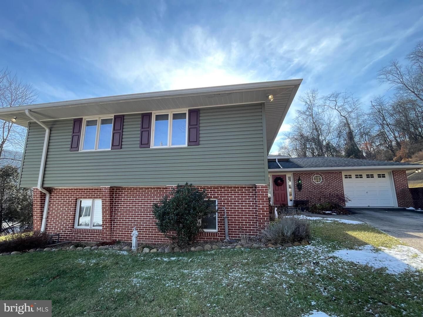 Property Photo:  820 Woodland Avenue  MD 21502 