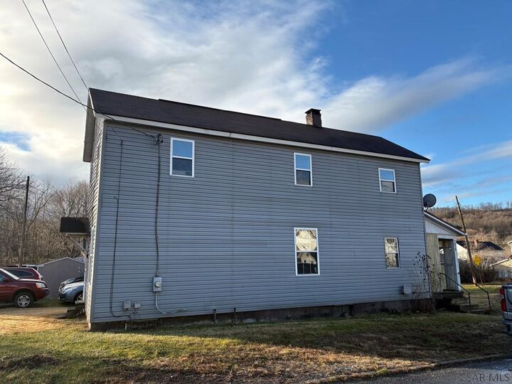 Property Photo:  629 Stewart Street  PA 15921 