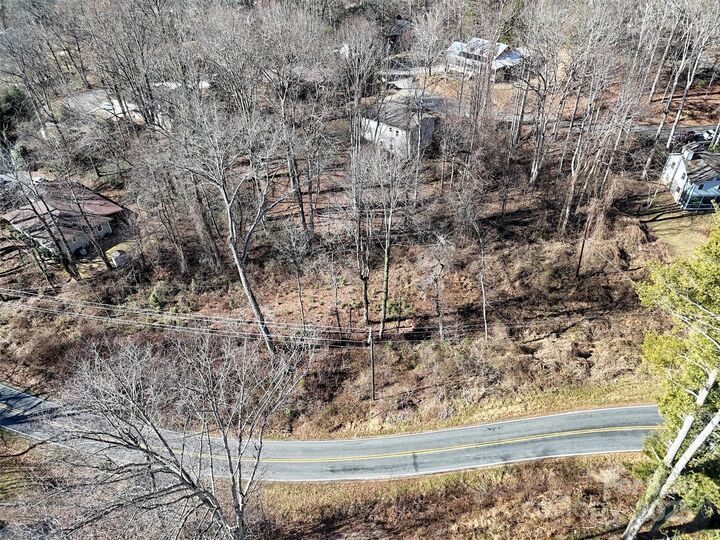 Property Photo: 101 Wesley Way 100-101,108 NC 28785