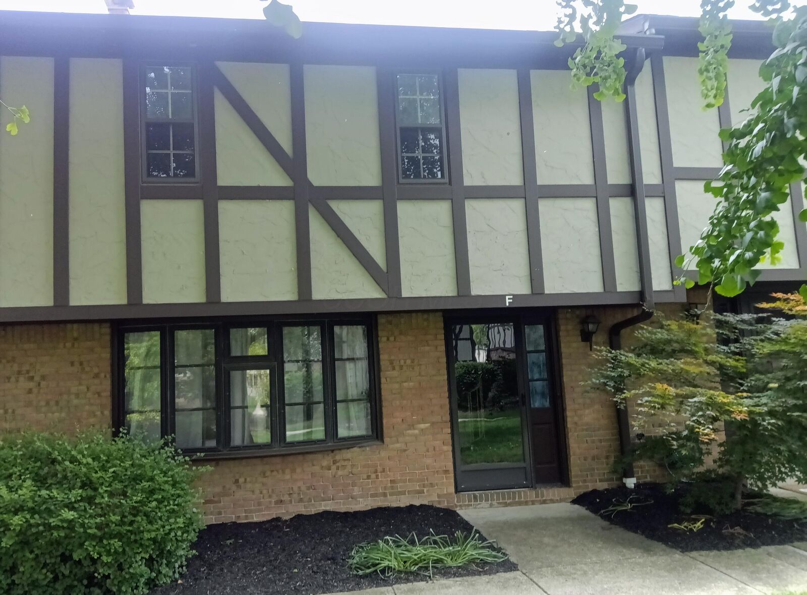 Property Photo:  650 Providence Avenue  OH 43214 