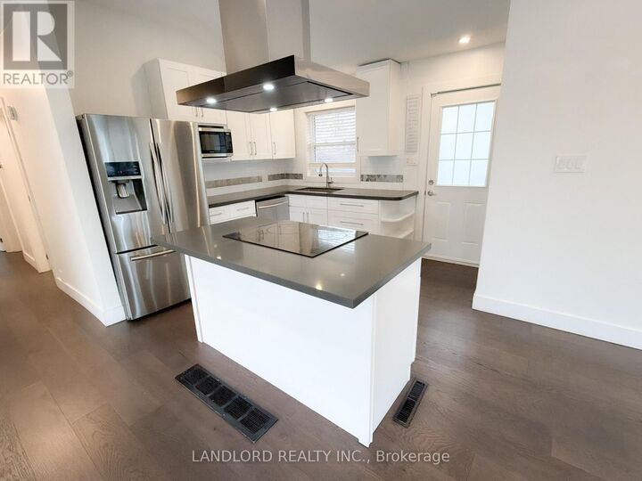 Property Photo:  18 Deerfield Road Main Floor  ON M1K 4X6 