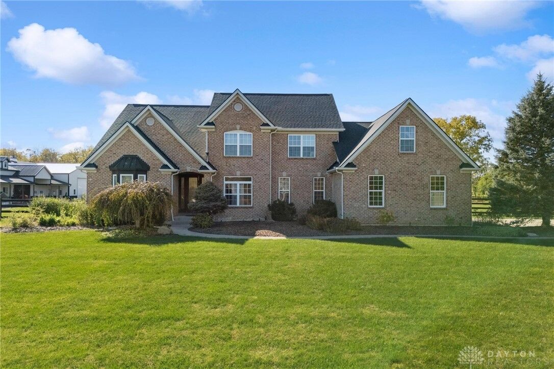 Property Photo:  1005 Arabian Run Drive  OH 45113 
