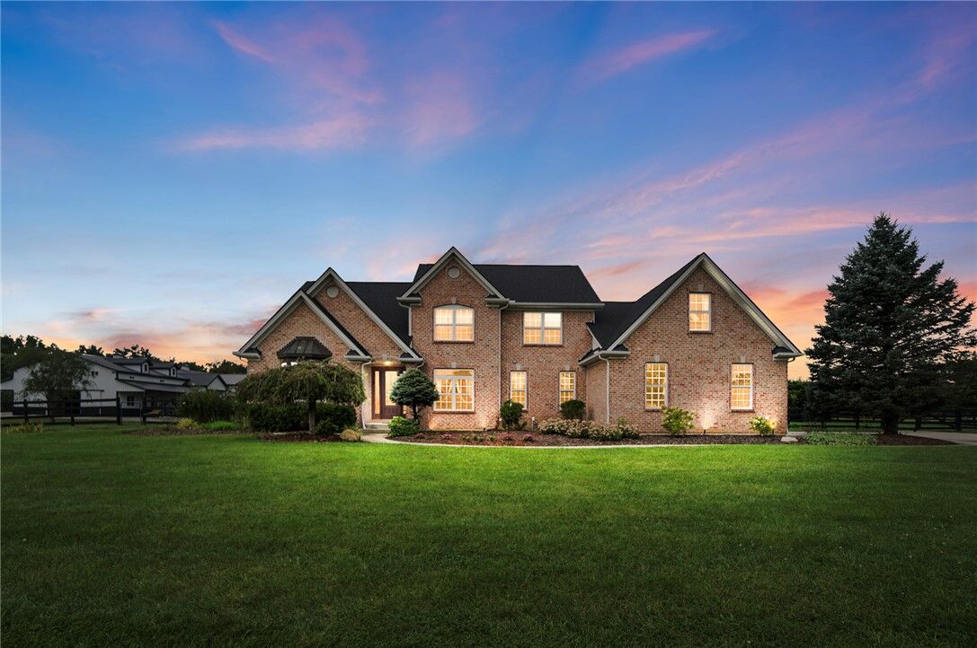 Property Photo:  1005 Arabian Run Drive  OH 45113 