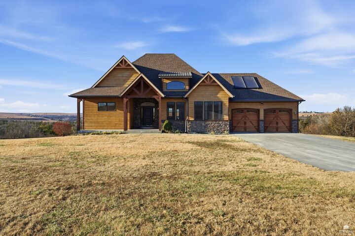 Property Photo:  2545 Vinson Drive  KS 66502 