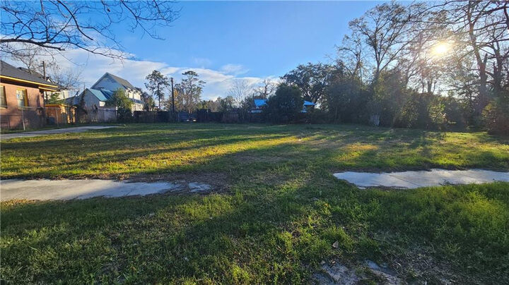 Property Photo:  907 Mary Street  GA 31503 