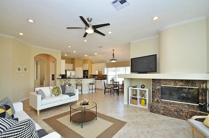 Property Photo: 1103 Parkhaven Lane TX 77077