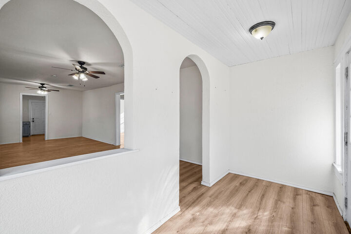 Property Photo:  620 S 11th Street  TX 79364 