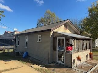 Property Photo:  717 Bartolet Avenue  MO 63125 