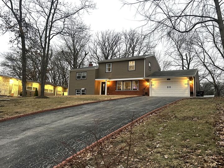 Property Photo:  358 Osage Street  IL 60466 